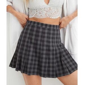 NWT Aerie Pleated Plaid Mini Skirt